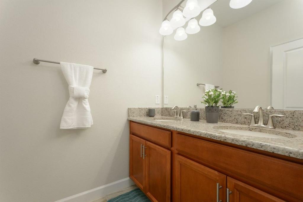 Pleasant Villa At Storey Lake Kissimmee Bagian luar foto